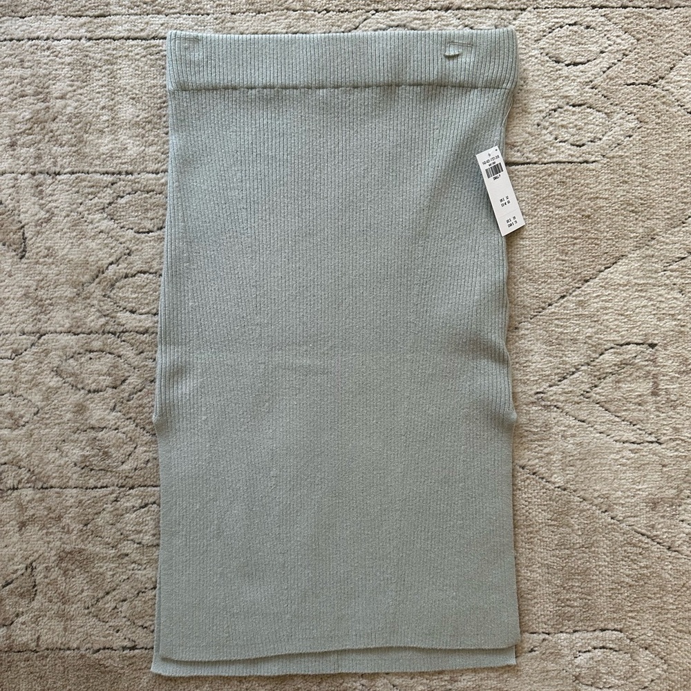 Abercrombie Sweater Midi Skirt